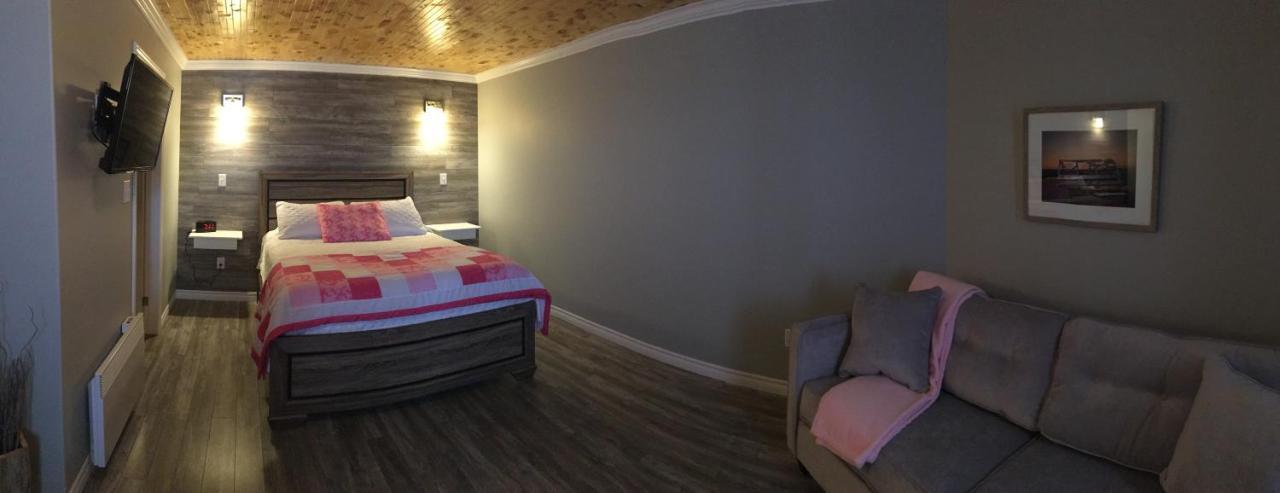 Raleigh Rooms & Taylor'S Crafts Esterno foto