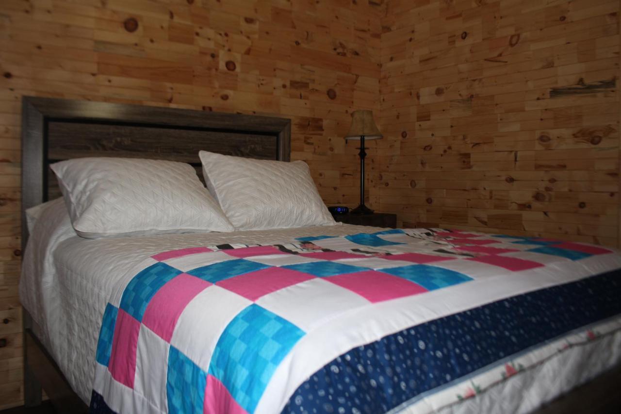 Raleigh Rooms & Taylor'S Crafts Esterno foto
